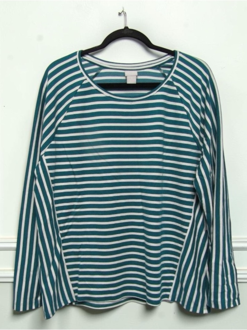 Chico’s Size 3 XL Teal White Striped Raglan Long Sleeve Stretch